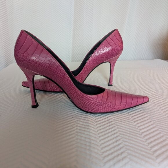 Stuart Weitzman pink crocodile embossed leather heels Pointy Toe Size 10 - Picture 1 of 12